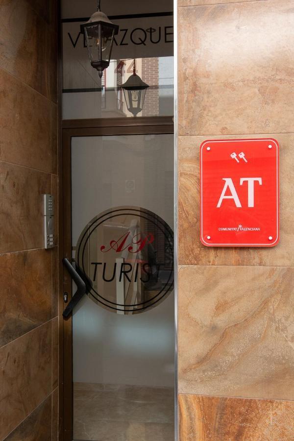 Ferienwohnung Ap Turist Velázquez Alicante Exterior foto